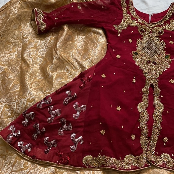 Stunning kids lehenga choli - Picture 2 of 13